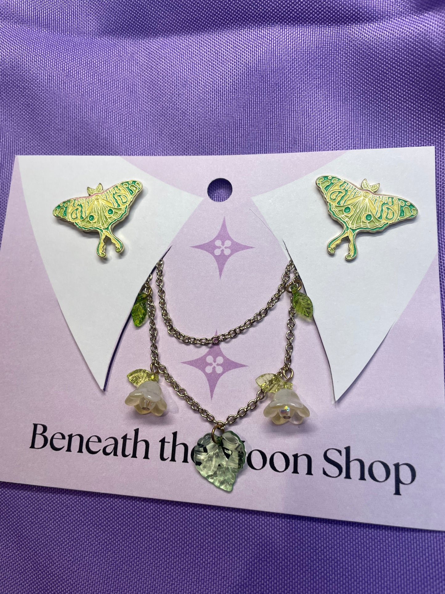 Lime Luna Moth Collar Chain