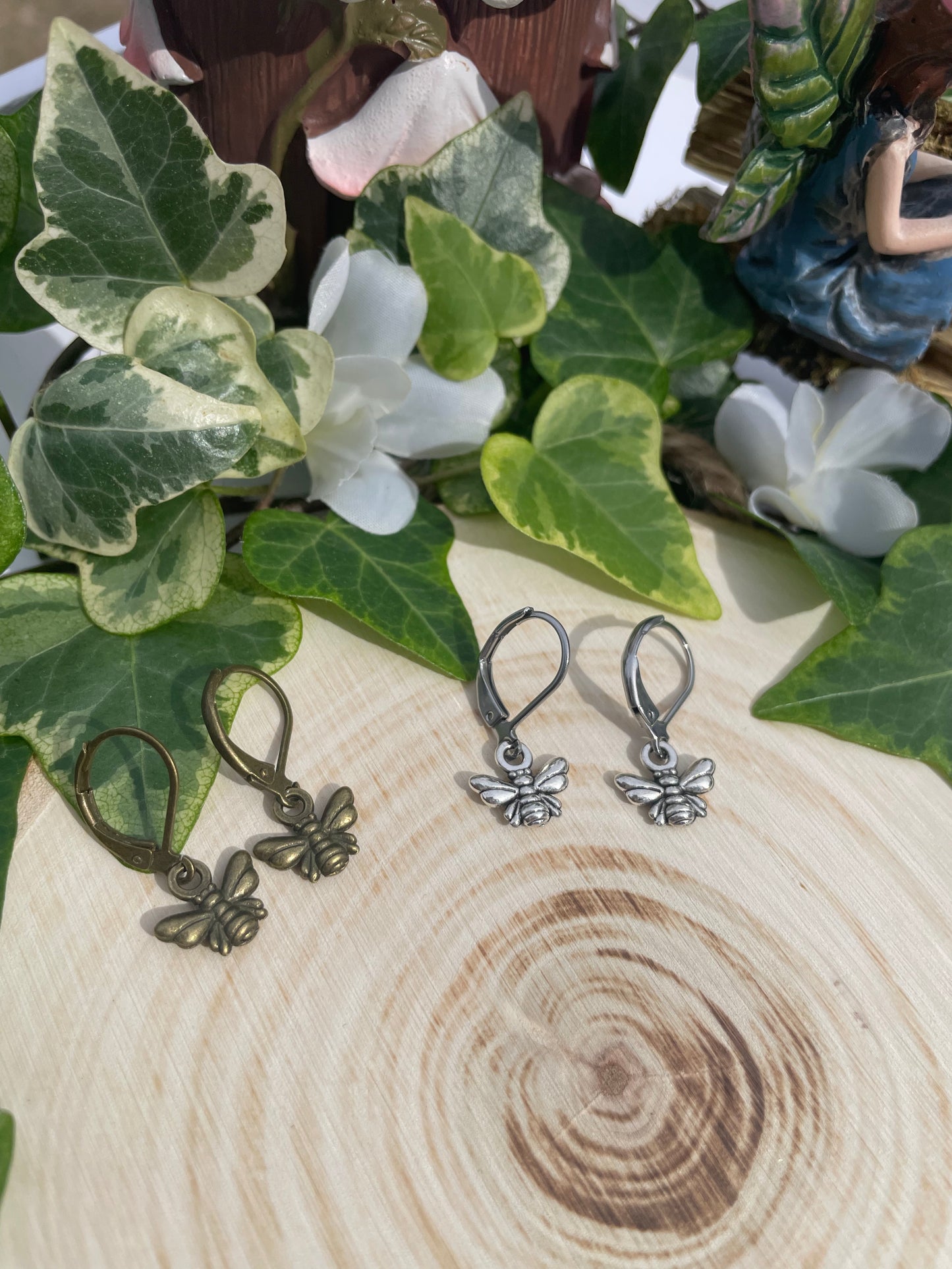 Bee Huggie Hoops
