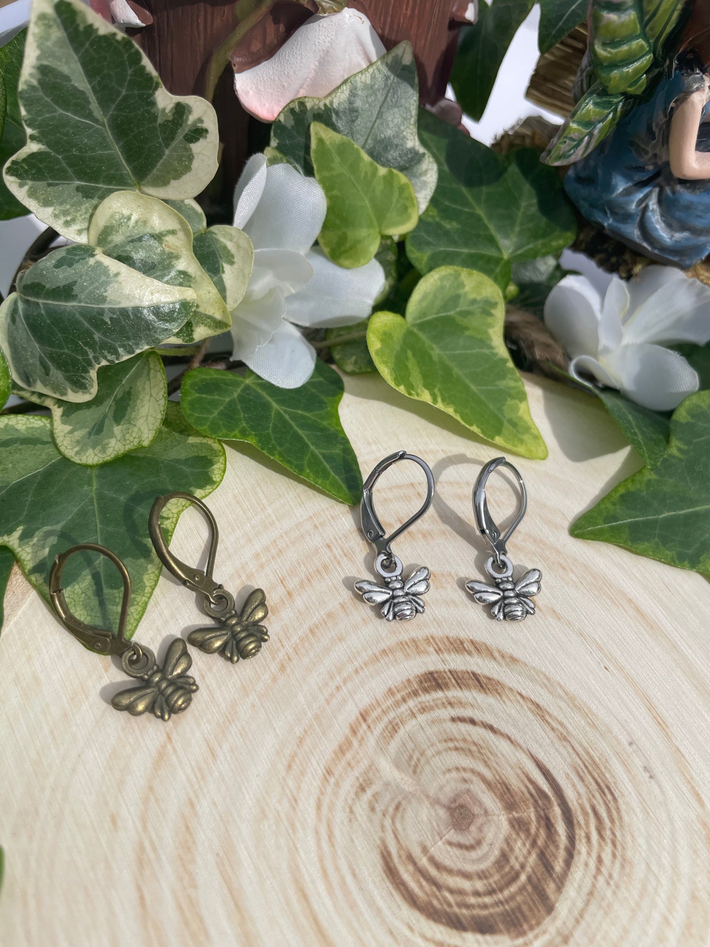 Bee Huggie Hoops
